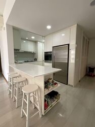Lakeville (D22), Condominium #569853271